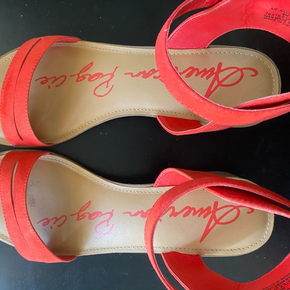 American Rag Red Sandals - Picture 3 of 5